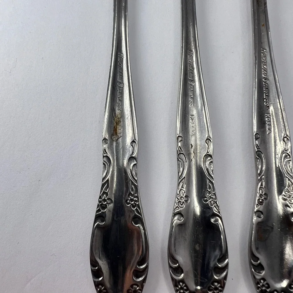 Oneida Northland Stainless Steel Seafood Forks 7 Royal Ballad Vtg 70s Cocktail